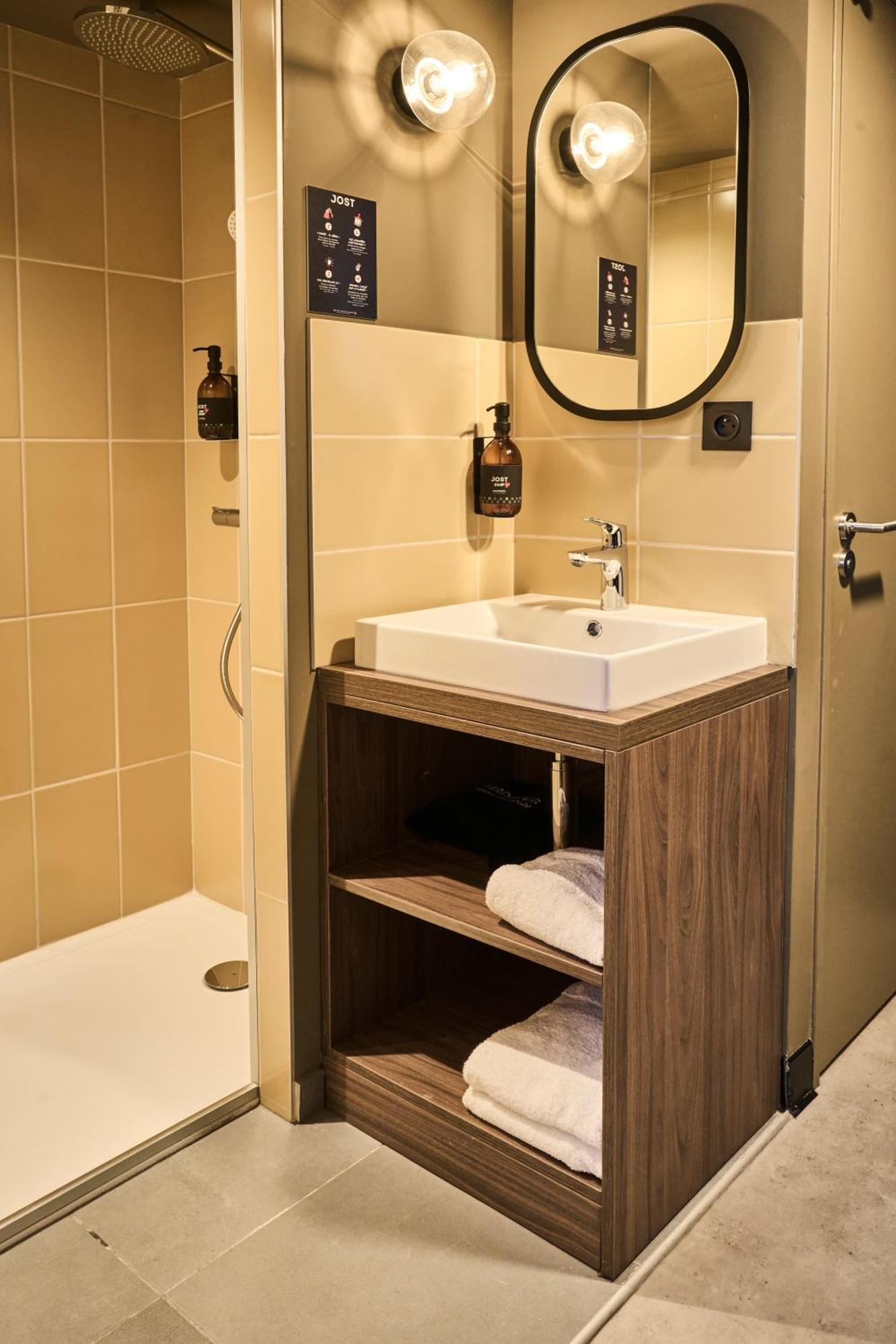 Jost Hotel Lille Centre Zewnętrze zdjęcie